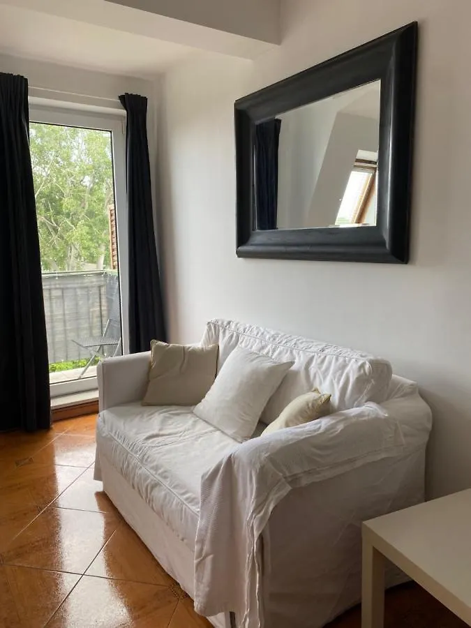 Apartment Sopot Centrum, Apartament W Dolinie Golebiewskiej +Hala Garazowa